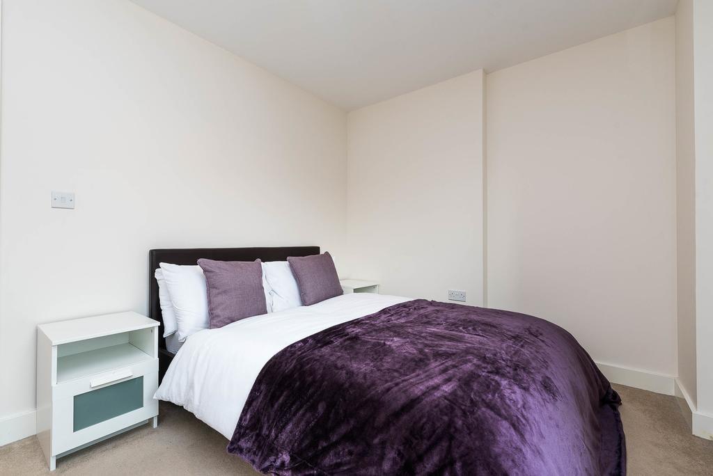 Greenwich House London Room photo